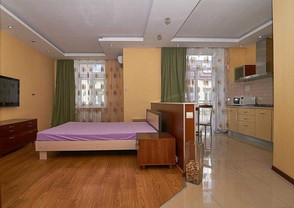 Inn Home Apartments In Kiev Center Kültér fotó